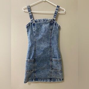 Aeropostale y2k style size small denim dress jumper adjustable pockets short